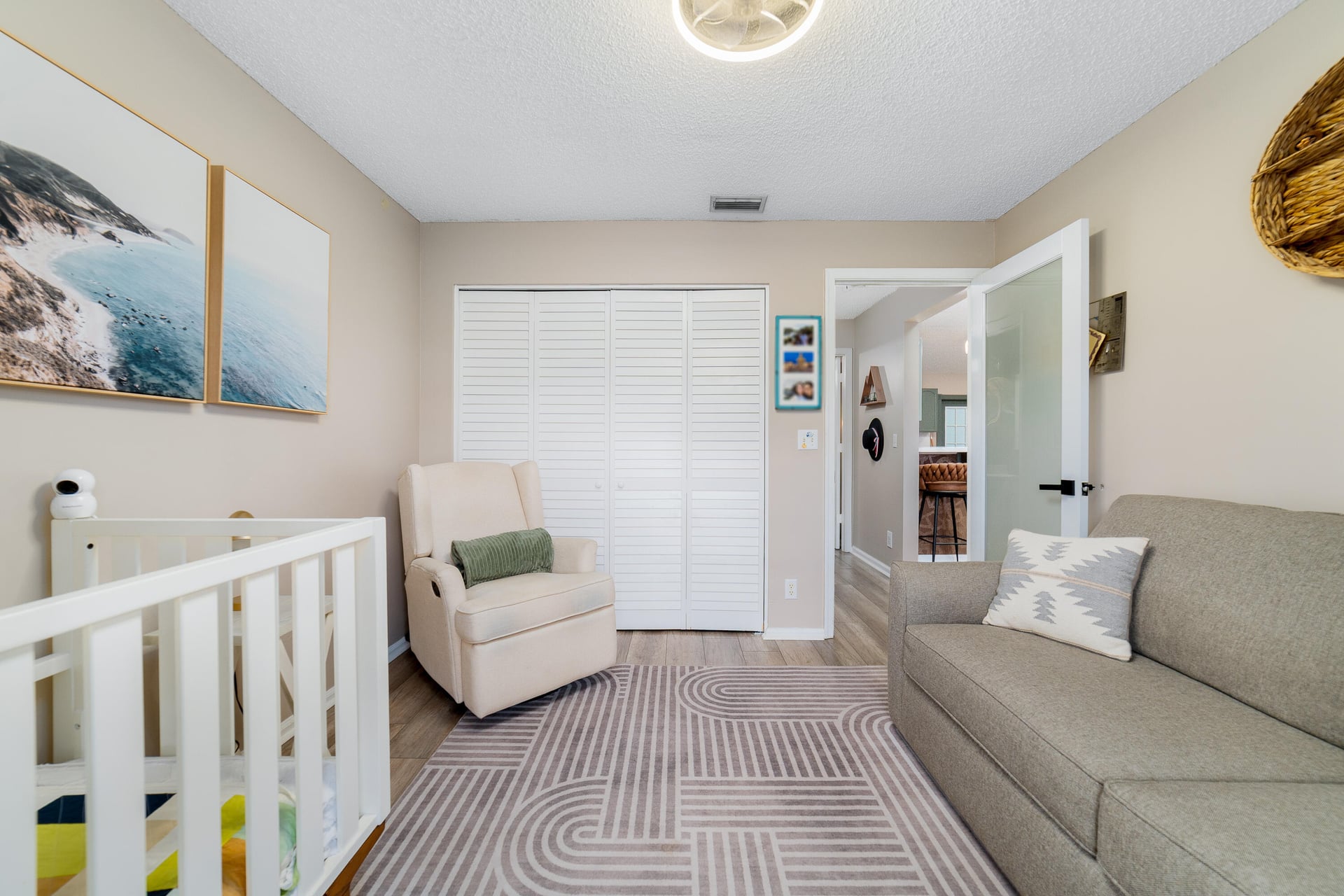 Residence photo 12