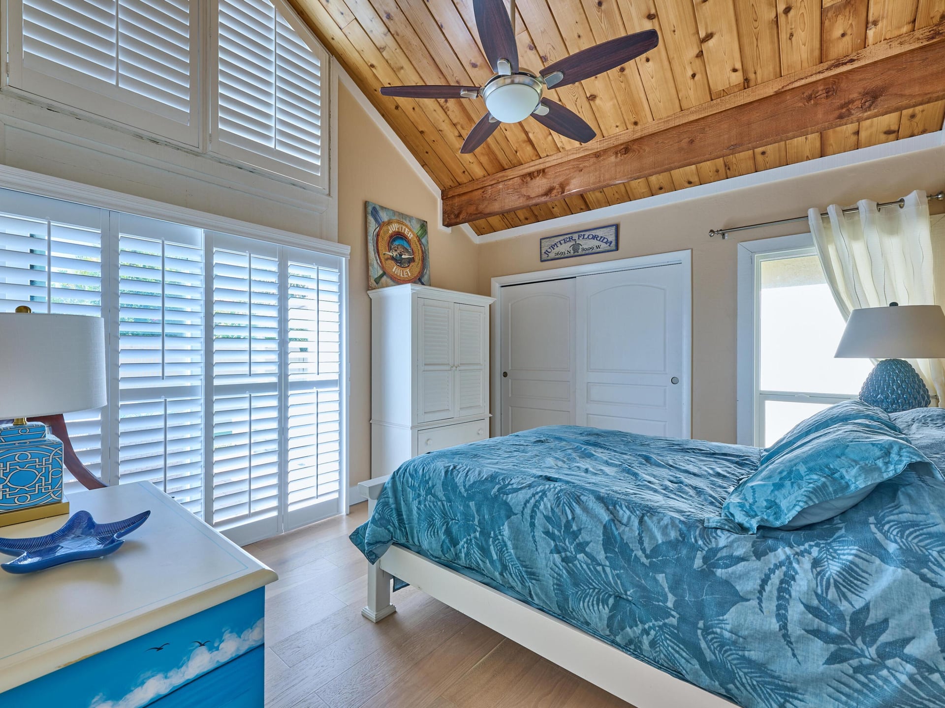 Residence photo 12