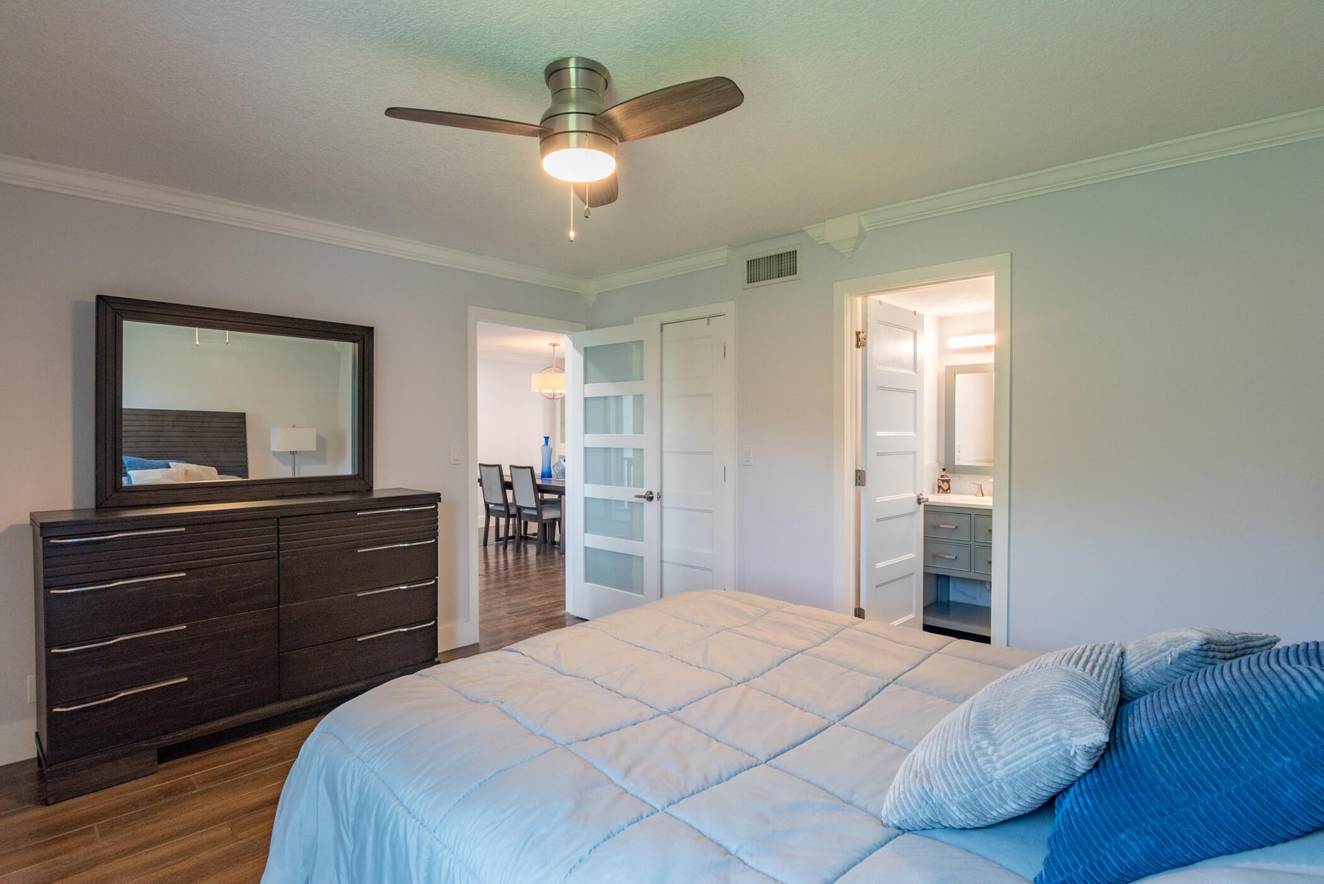 Unit 304 photo 18