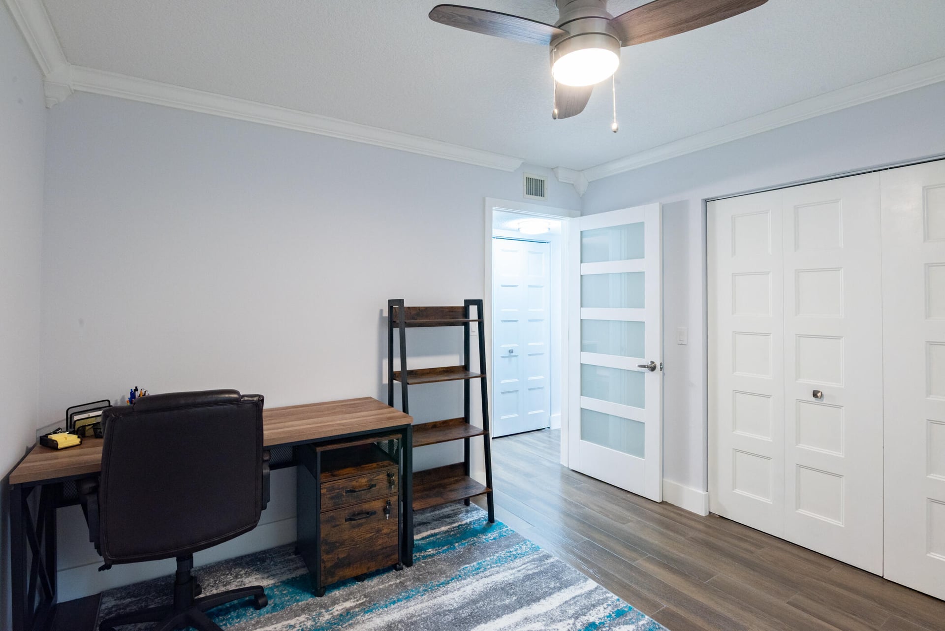 Unit 304 photo 21