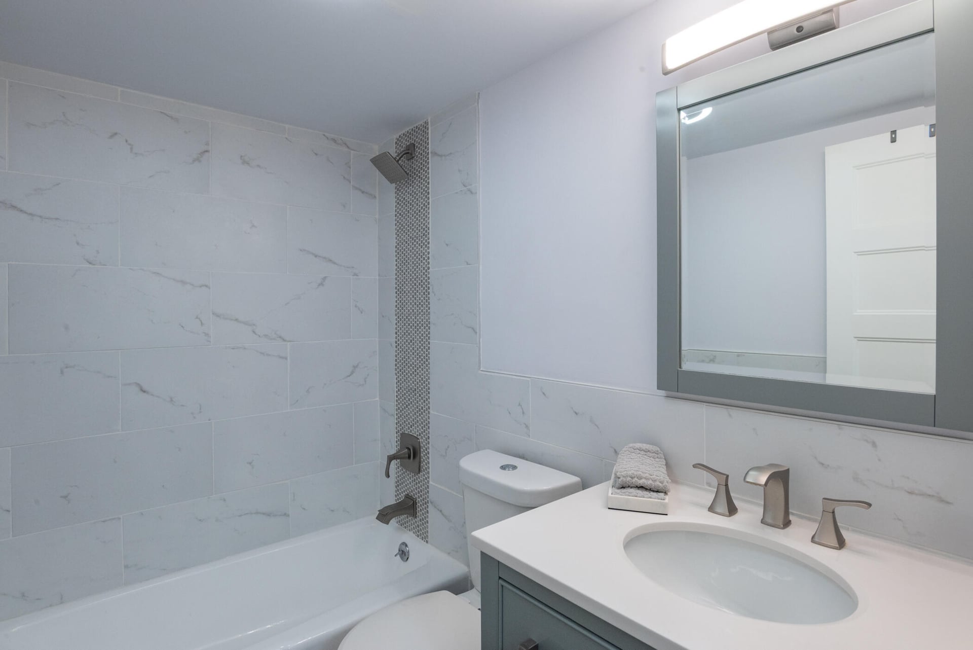 Unit 304 photo 22