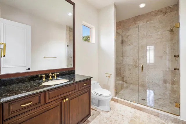  Residence photo 27