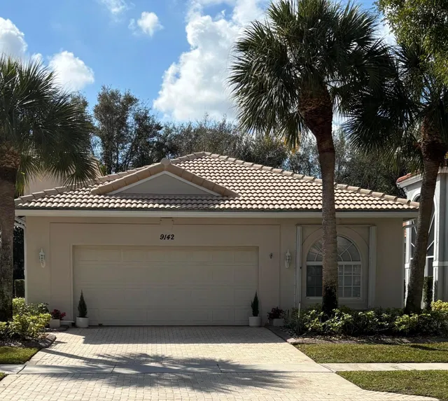 Residence photo 22