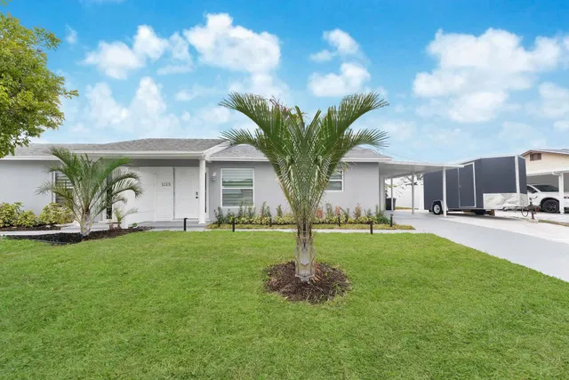 Residence photo 4