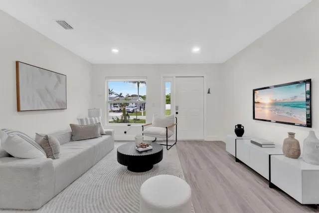 Residence photo 11