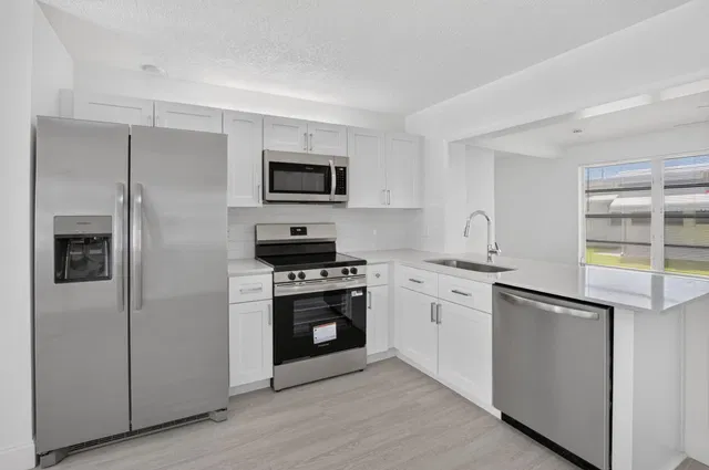 Residence photo 5