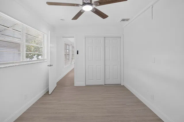 Residence photo 18