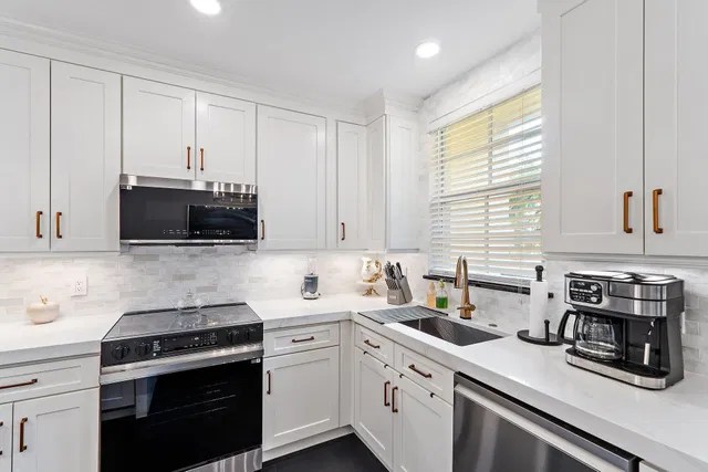 Residence photo 22