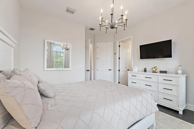 Residence photo 44