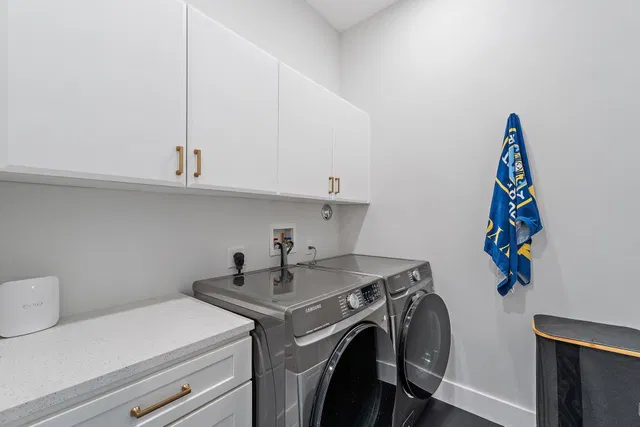 Residence photo 47
