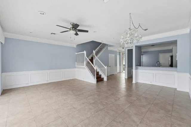 Residence photo 12
