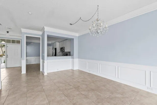 Residence photo 14