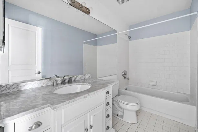 Residence photo 26