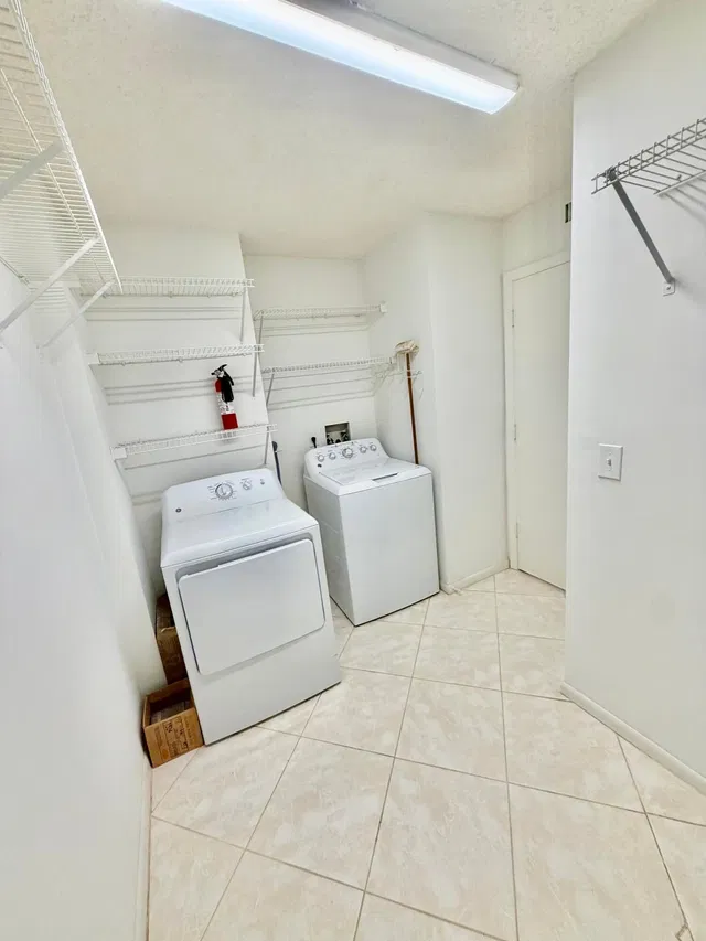 Unit 214 photo 15