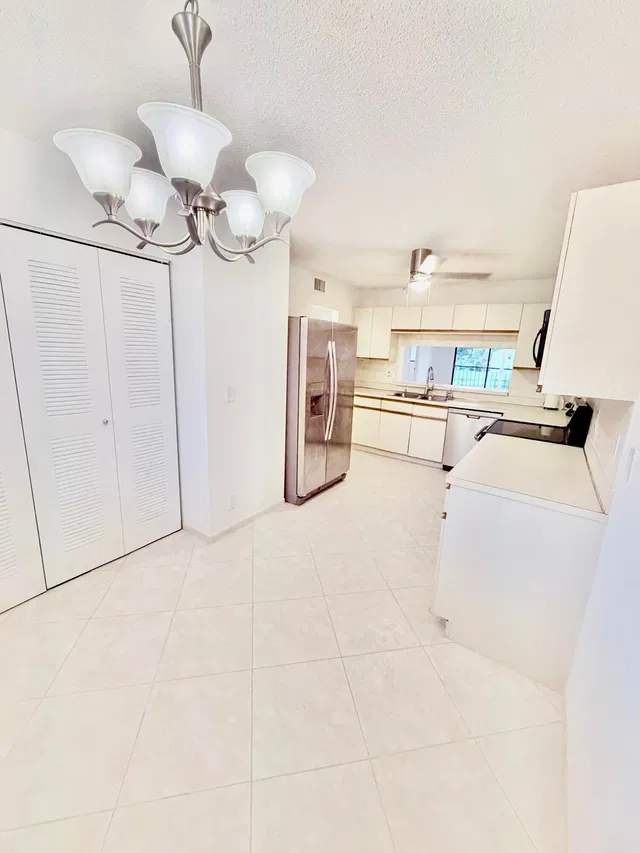 Unit 214 photo 23