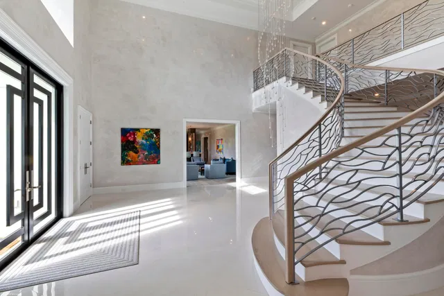 Palm Beach Point Residence photo 24
