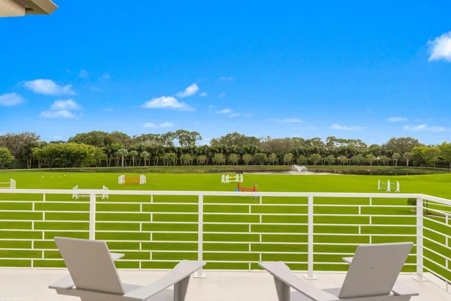 Palm Beach Point Residence photo 59