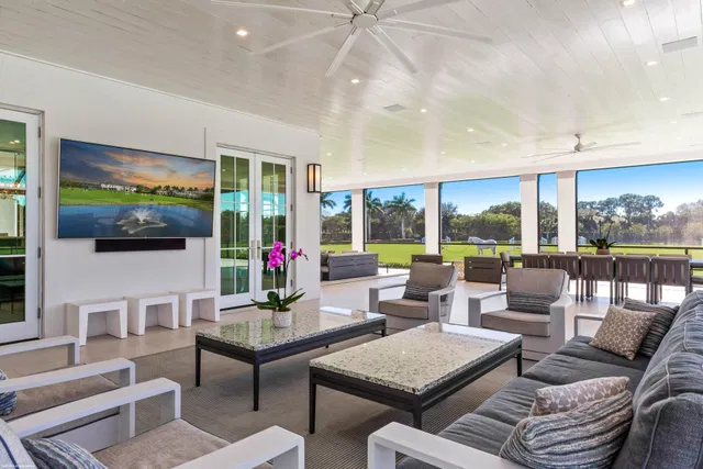 Palm Beach Point Residence photo 84