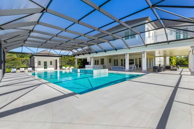 Palm Beach Point Residence photo 92