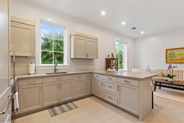 Palm Beach Point Residence photo 101
