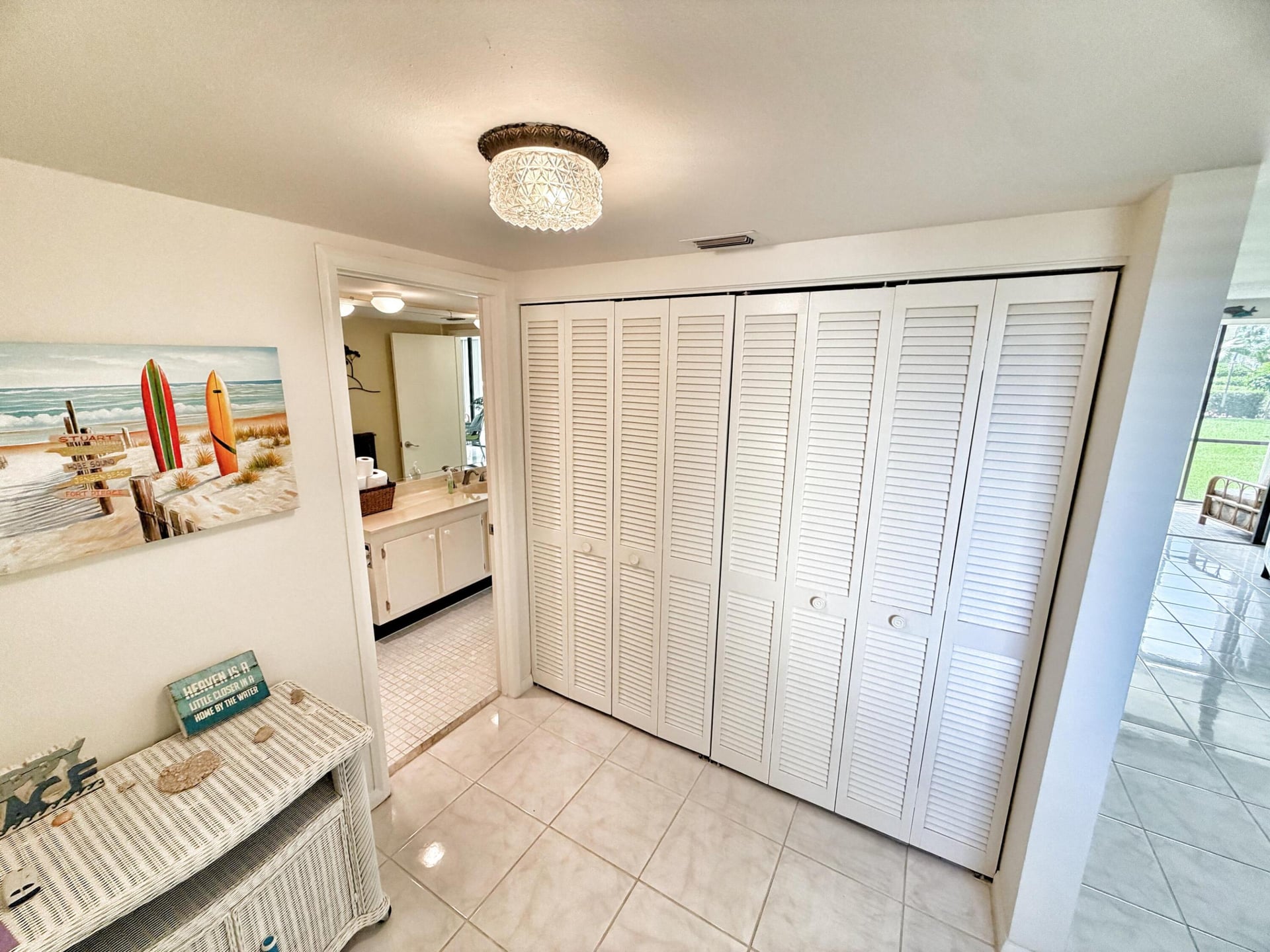 Unit 102 photo 23