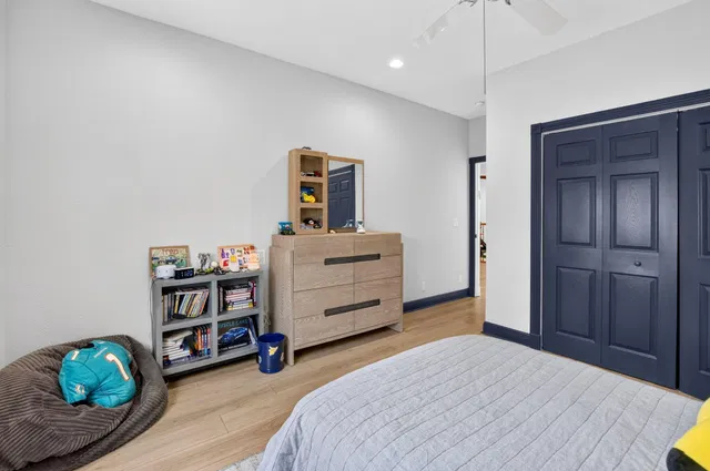  Residence photo 24