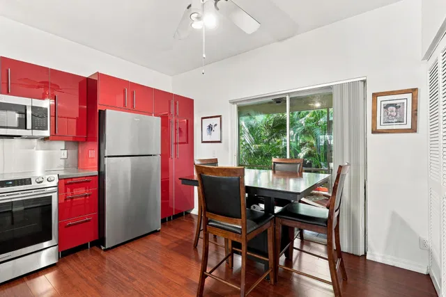 Residence photo 15