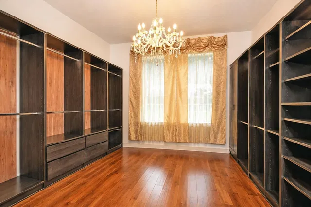 Residence photo 12