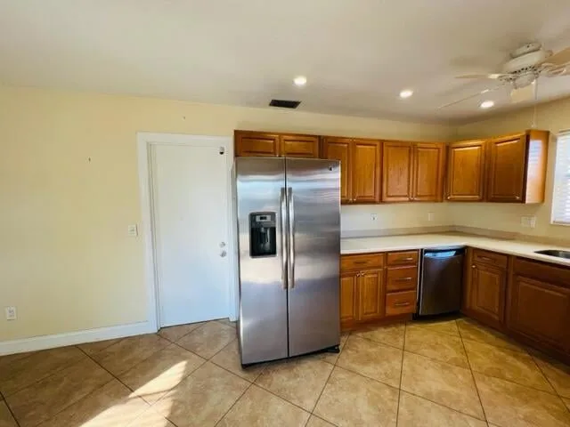  Residence photo 5