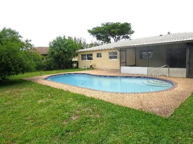  Residence photo 14