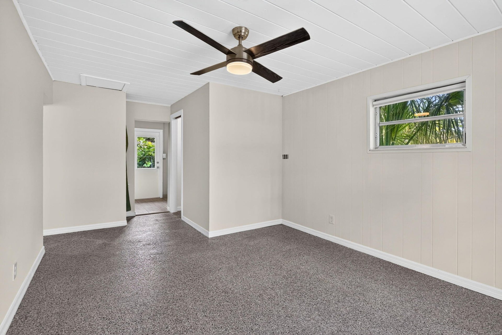Residence photo 12