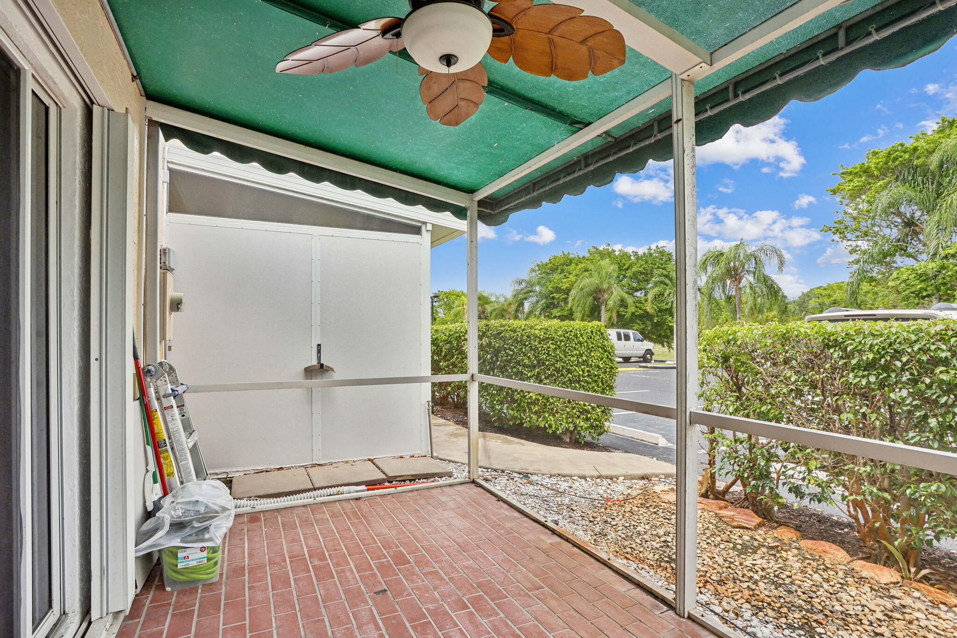 Residence photo 20