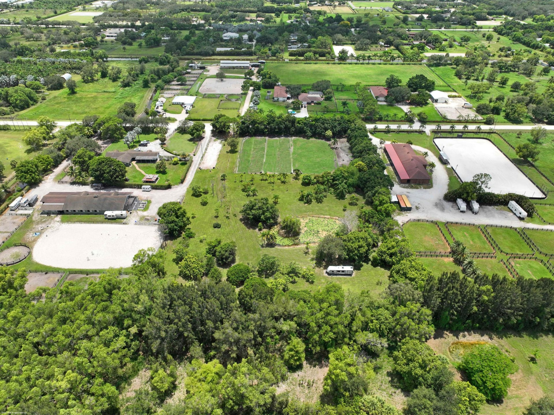Residence photo 6