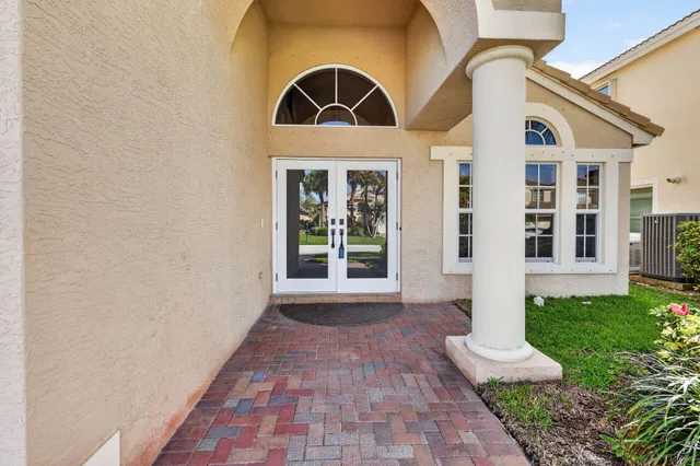  Residence photo 9
