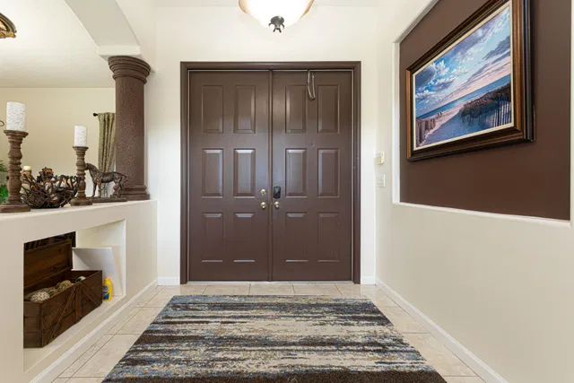  Residence photo 8