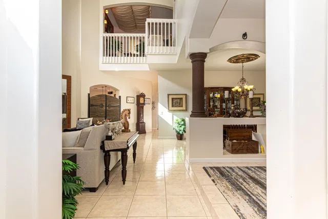  Residence photo 12