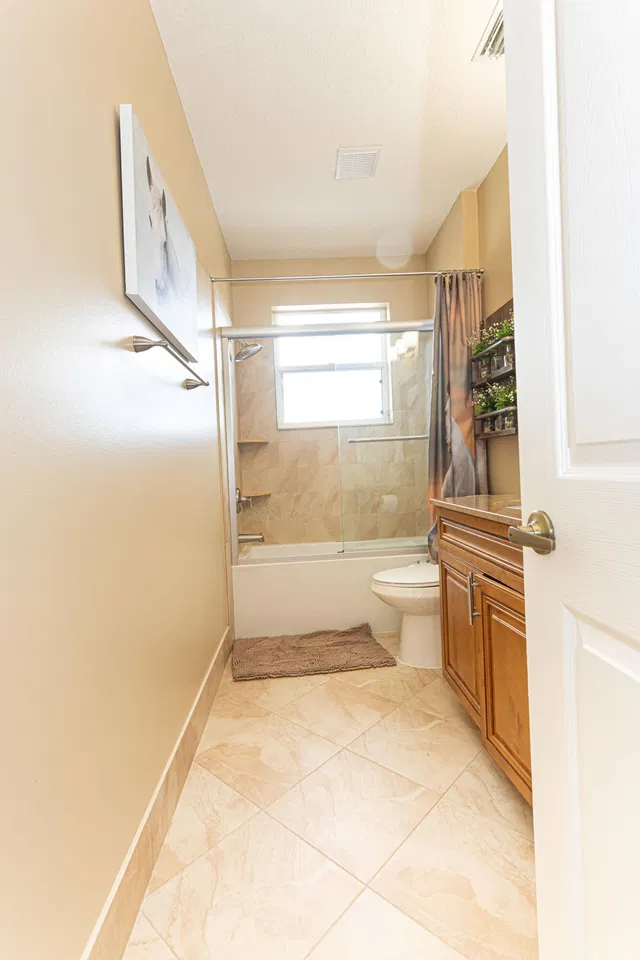 Residence photo 38