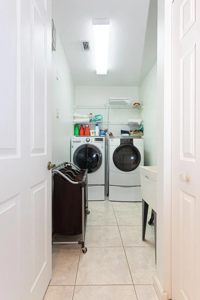  Residence photo 40