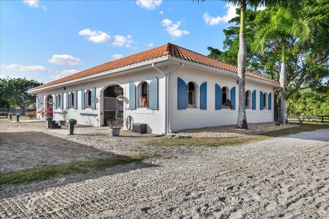 Residence photo 20