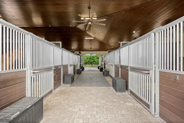 Residence photo 21