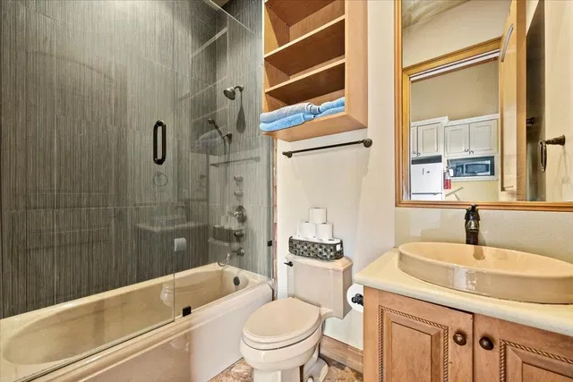 Residence photo 29