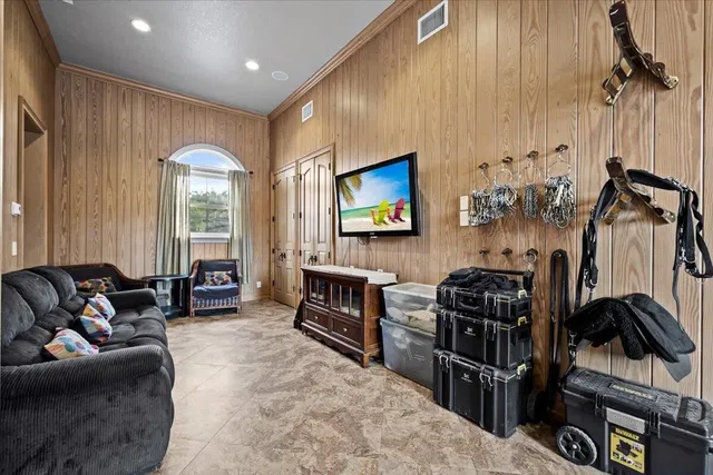 Residence photo 33