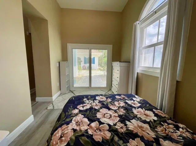 Residence photo 43