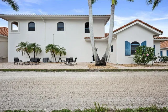 Residence photo 44