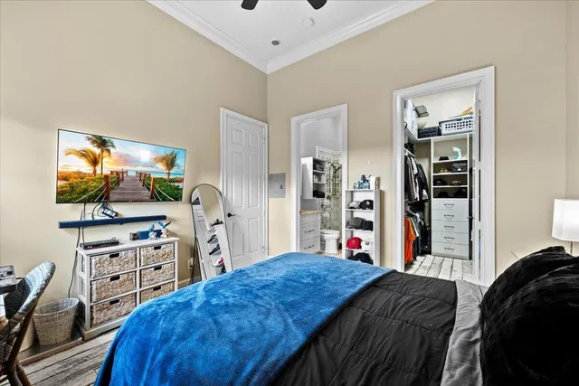 Residence photo 96