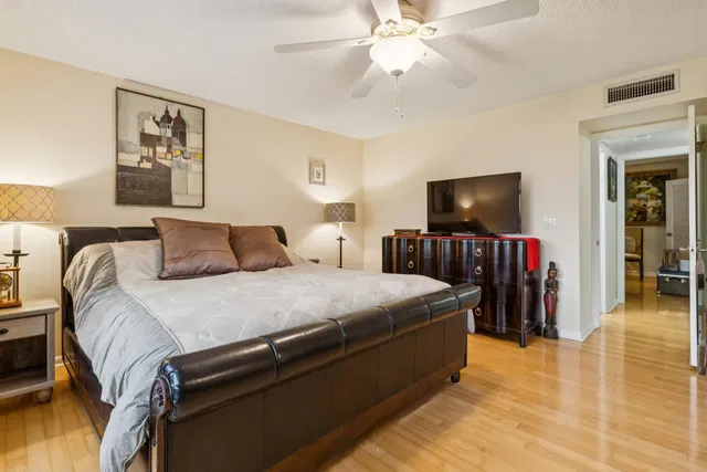  Residence photo 14