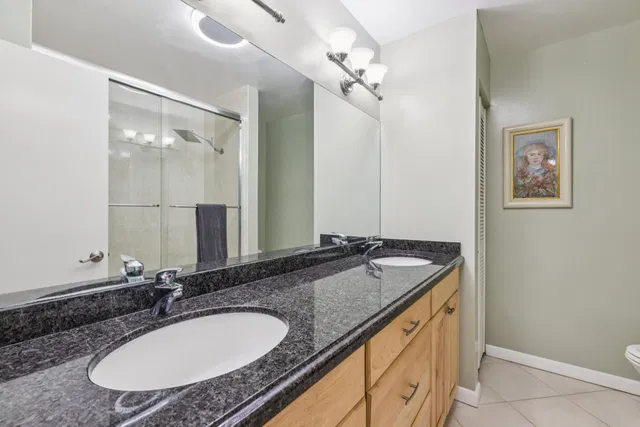  Residence photo 16