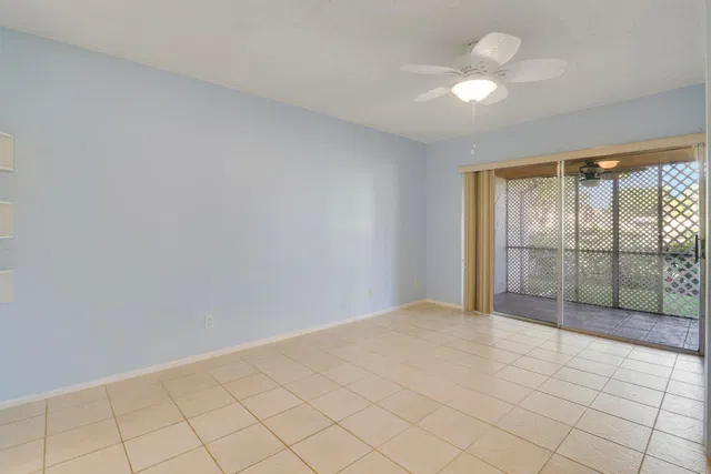 Unit 108 photo 14
