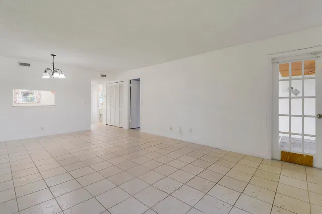 Unit 108 photo 24