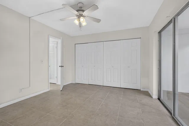 Unit 210 photo 16